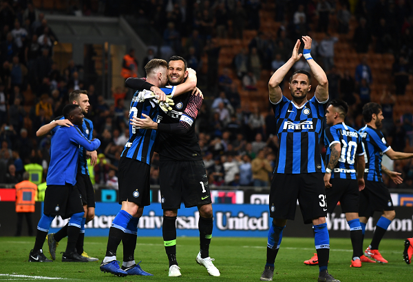 《野狗子》细节要点：非3A游戏 可操作的角色非常多！