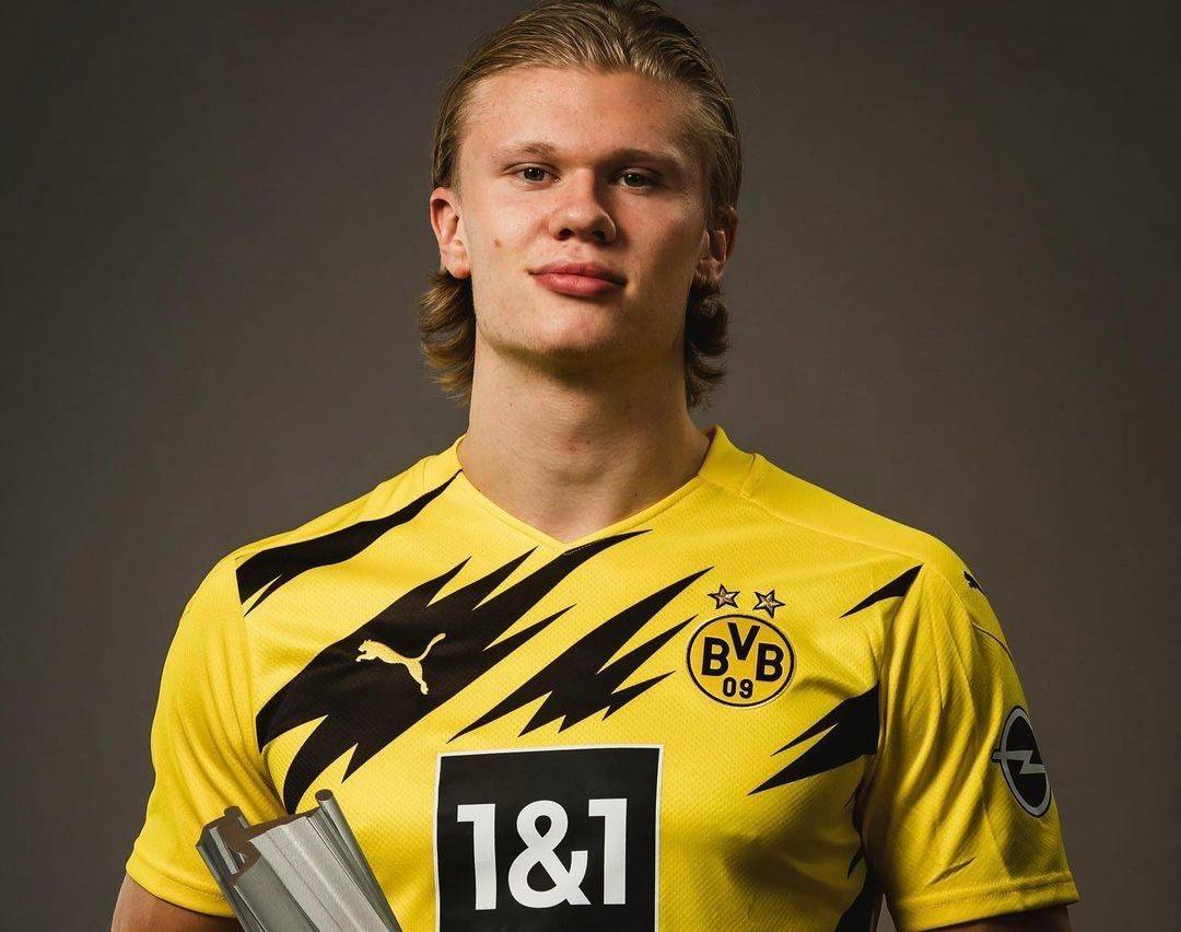 上线两年仍高分，凭借一次联动，腾讯这款游戏再出圈