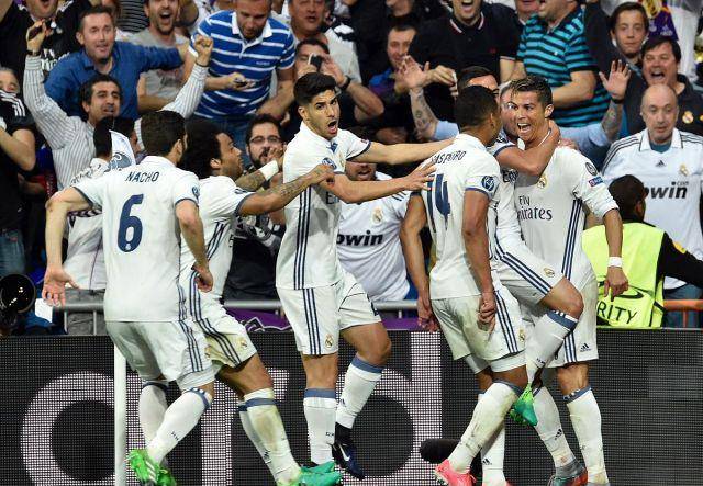 《仙剑奇侠传》官方魔剑飞行器问世：一键翻滚急停